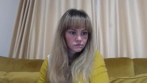 RedJessica online show from November 17, 5:52 am