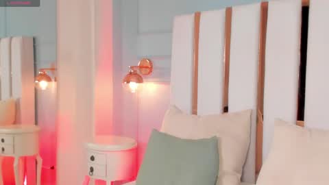 Regina  online show from April 27, 2:52 am