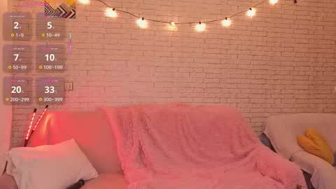 ReginaHawkinss online show from October 24, 8:21 am