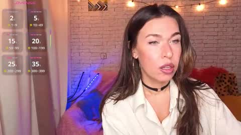 ReginaHawkinss online show from November 5, 9:25 am