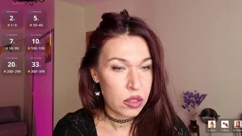 ReginaHawkinss online show from April 14, 11:10 am