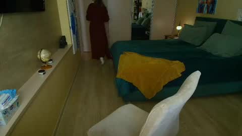 Regina online show from April 28, 6:28 am