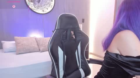 R E I online show from December 15, 12:21 pm