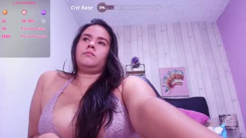 reina_loren online show from November 20, 4:35 am