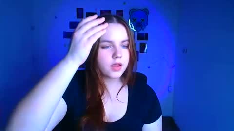 Reina online show from April 4, 11:42 am