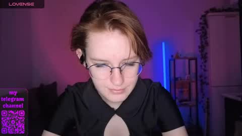 Claire online show from April 21, 9:11 pm