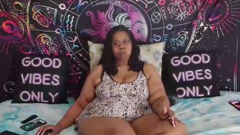 RenaeCumsAlot online show from September 13, 6:38 pm