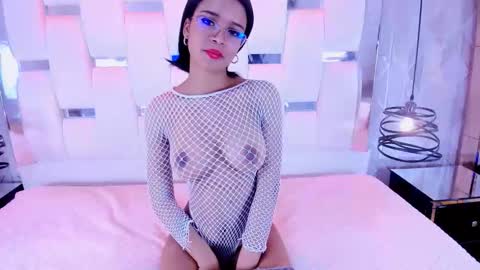      online show from November 1, 2:10 pm