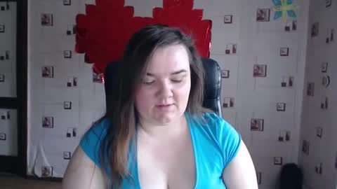 Snapshot of renataoia chatting on March 4, 10:57 am renataoia online show from March 4, 10:57 am