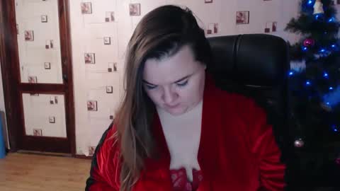 Snapshot of renataoia chatting on January 6, 3:40 pm renataoia online show from January 6, 3:40 pm