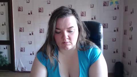 Snapshot of renataoia chatting on February 12, 10:56 am renataoia online show from February 12, 10:56 am