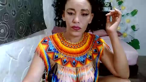 Snapshot of renattabecerra chatting on January 19, 8:09 pm Renatta online show from January 19, 8:09 pm