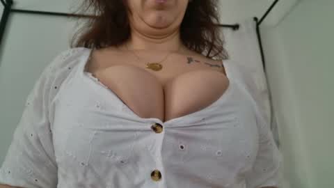 Renatta online show from February 27, 11:41 am