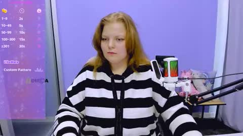 Snapshot of renesmee_sunset chatting on October 16, 1:25 pm Sweet Renesmee online show from October 16, 1:25 pm