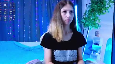 Christina online show from June 29, 5:01 pm