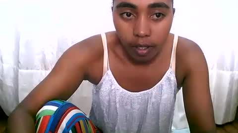 Rephaleta online show from April 2, 10:57 am