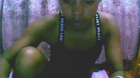 Snapshot of rephaleta chatting on March 3, 5:36 pm Rephaleta online show from March 3, 5:36 pm