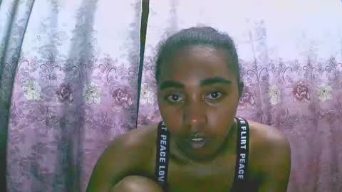 Snapshot of rephaleta chatting on February 13, 6:27 pm Rephaleta online show from February 13, 6:27 pm