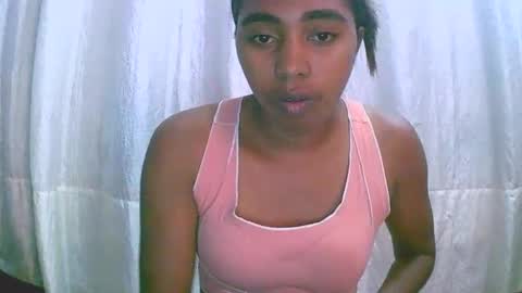 Snapshot of rephaleta chatting on December 9, 7:06 am Rephaleta online show from December 9, 7:06 am