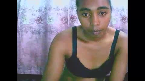 Snapshot of rephaleta chatting on February 7, 10:40 am Rephaleta online show from February 7, 10:40 am