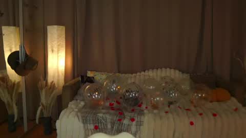 Nanami online show from April 21, 1:42 am