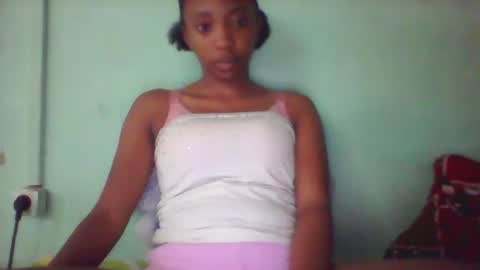 rhesa404090 online show from March 1, 11:54 am