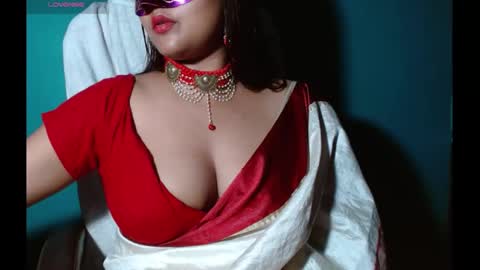 Riya online show from February 6, 10:00 pm