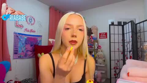 ria  online show from April 27, 2:41 am