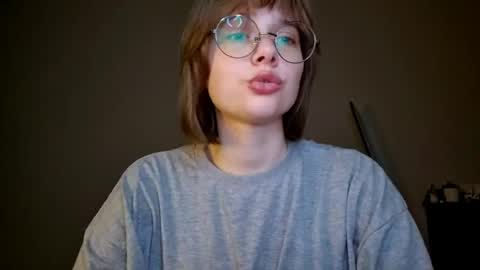 Luna online show from April 27, 7:00 pm