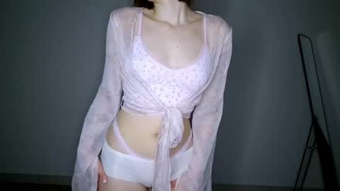 Luna online show from April 19, 6:32 pm