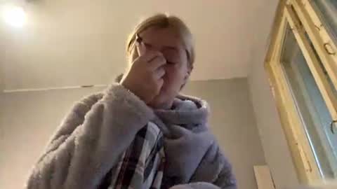 jenny online show from July 8, 5:37 pm