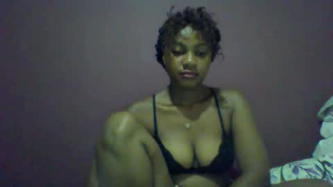 ricie001 online show from April 25, 1:41 pm