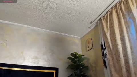 rileylannax online show from June 11, 3:14 am