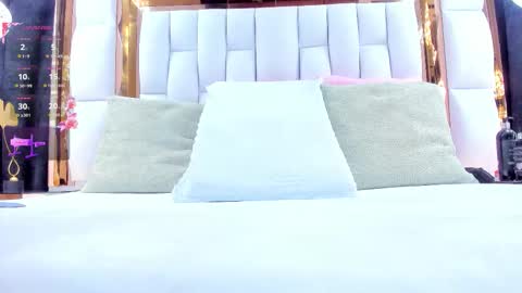 Riley online show from January 9, 11:58 am