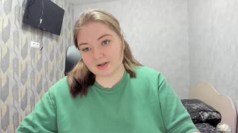 rina16 online show from December 23, 11:14 am