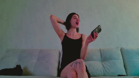 RINA online show from March 29, 7:29 am