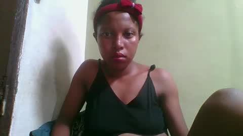 rinah654271 online show from April 19, 6:32 pm