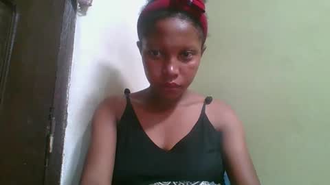 rinah654271 online show from April 20, 6:33 pm