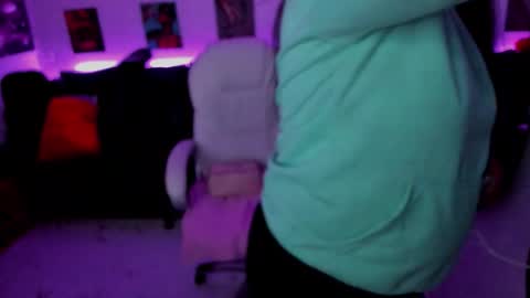 rini online show from January 9, 4:50 am