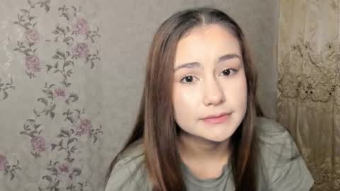 Snapshot of rinlex chatting on October 19, 9:39 pm Rina and Alex online show from October 19, 9:39 pm