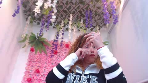 Risitos De Oro online show from May 4, 11:08 pm