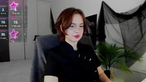 Alice online show from April 24, 9:17 pm