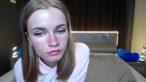 Snapshot of ritakiskis chatting on September 23, 10:30 pm ritakiskis online show from September 23, 10:30 pm