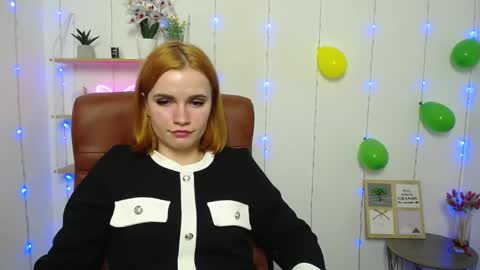 Snapshot of ritakiskis chatting on January 19, 5:37 am ritakiskis online show from January 19, 5:37 am