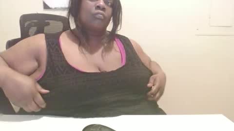 robertswhitney52 online show from March 5, 10:22 am