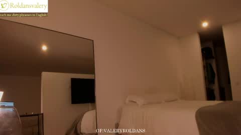 Valery Roldans online show from April 26, 4:54 am