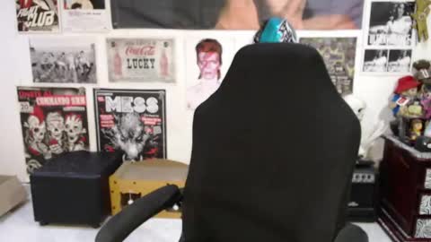 Rolly online show from April 22, 9:12 pm