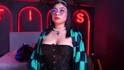 roma_hells online show from September 11, 7:25 pm