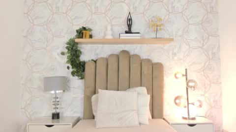 Snapshot of roma_love_ chatting on January 13, 12:02 pm online show from January 13, 12:02 pm
