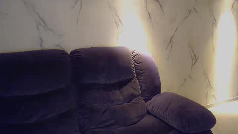 Roni online show from December 19, 10:32 pm